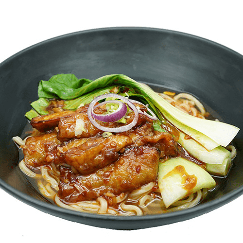 Nudeln in scharf-süß-saurer Sauce (vegan, mittelscharf)