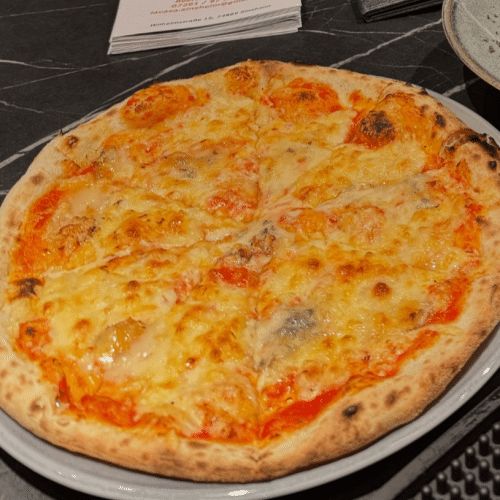 Pizza 4 Formaggi