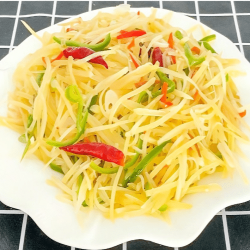 Gebratene Kartoffelstreifen 炒土豆丝