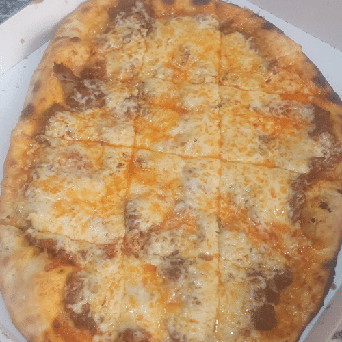 Pide mit Sucuk frisch