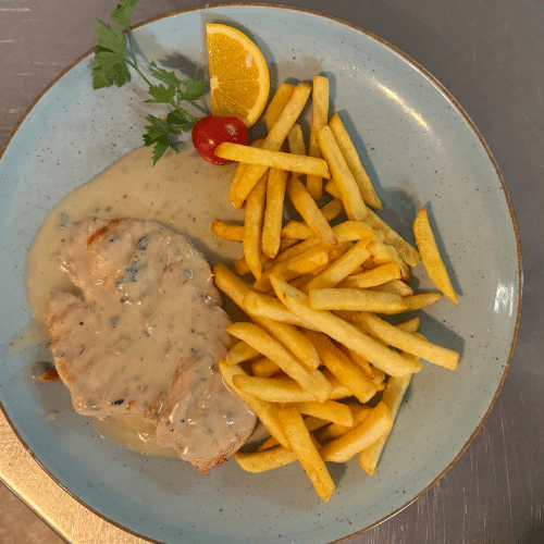 Hähnchenbrustfilet gegrillt mit Gorgonzolasauce