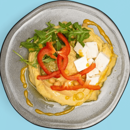 Hummus mit Ziegenkäse und Paprika