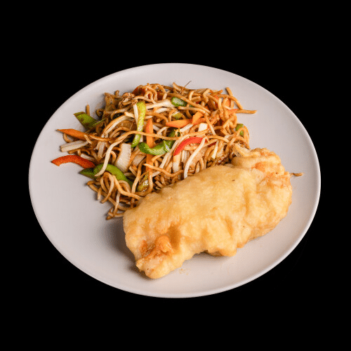 Gebratane Nudeln mit Hähnchenbrustfilet