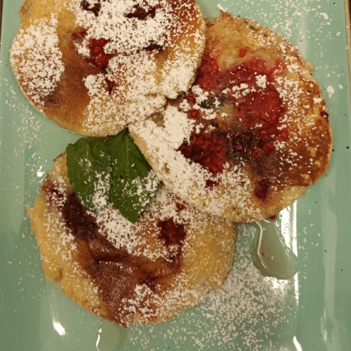 Himbeer Pancakes mit Ahornsirup