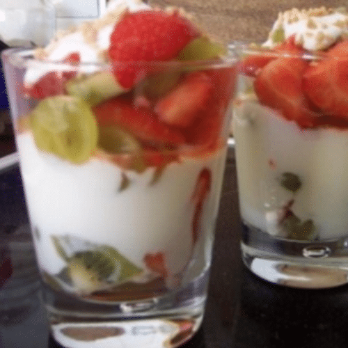 Joghurt mit Obst