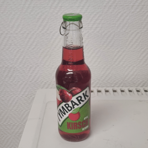 Tymbark Erfrischungsgetränk Apfel-Kirsch 0.25l (EINWEG)