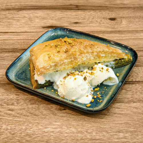 Baklava mit Eis