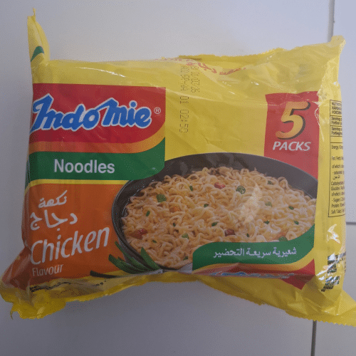 Indomie Instant-Nudelsuppe mit Hühnergeschmack