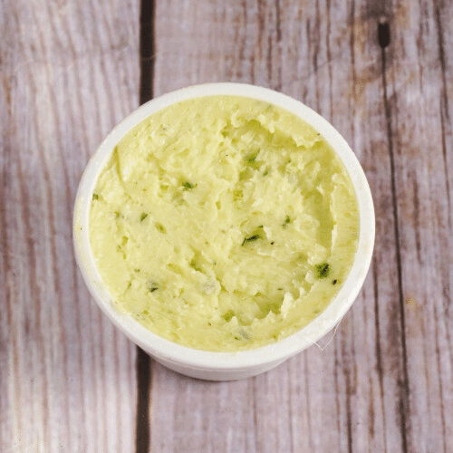 Kräuterbutter nach Art des Hauses
