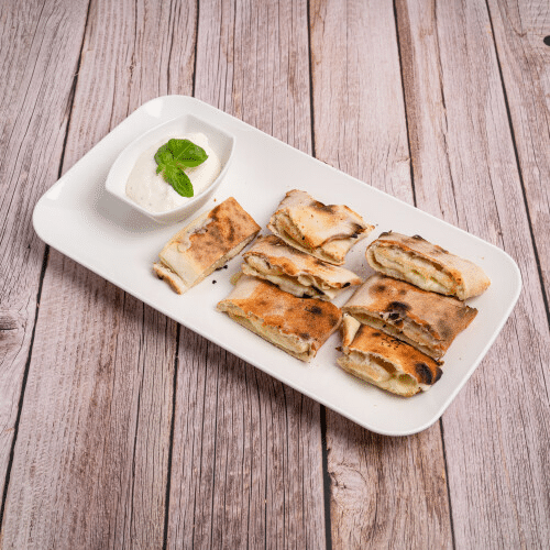 Pizzabrötchen mit Mozzarella