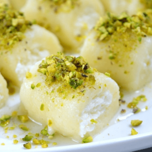 Halawat el Jibn (Käse Rollen)
