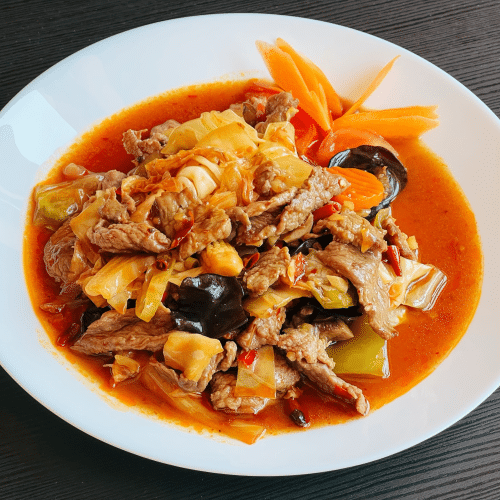 33. Gemüse Sichuan Art mit Rindfleisch (scharf)