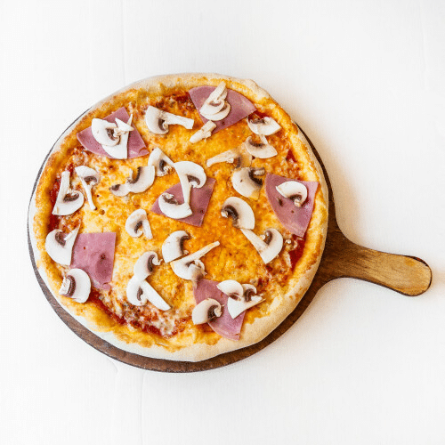 Pizza Prosciutto e Funghi