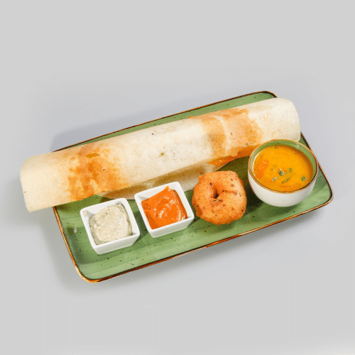 Dosai mit Ei, Sambar, Vadai, Chutney