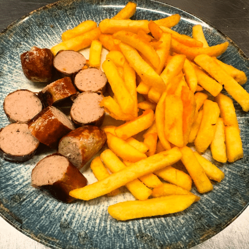 Bratwurst mit Pommes frites