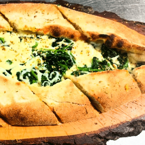 Pide mit Spinat und Knoblauch