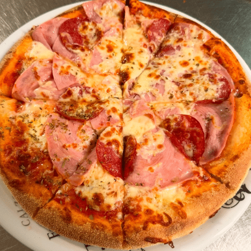 Pizza Prosciutto Salami