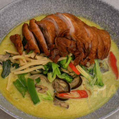Gaeng Khiow Whan (mittelscharf, vegetarisch)