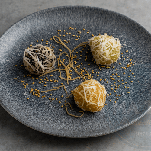 Klebereis-Bällchen