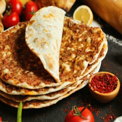 Türkische Pizza / Lahmacun