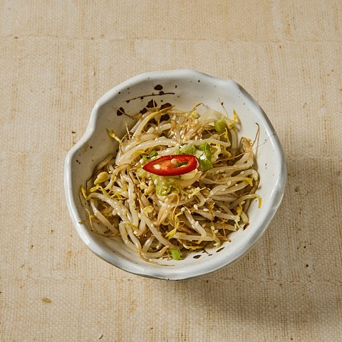 Kongnamul Muchim (vegetarisch)