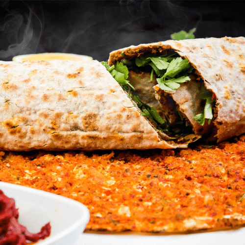 Lahmacun sandwich Salami
