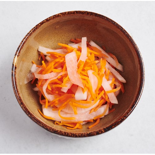 Korean Radish and Carrots
