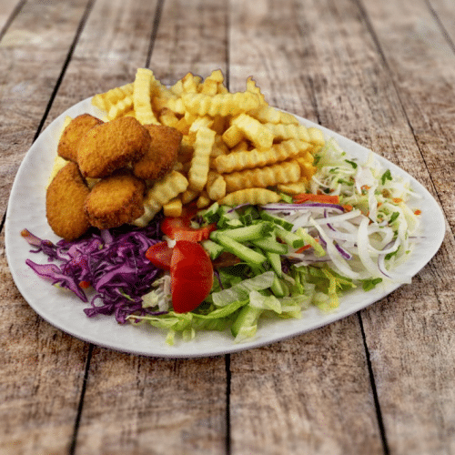Chicken Nuggets - 6 Stück mit Pommes & Salat