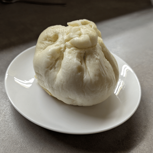 Banh Bao mit Schweinefleisch (Vietnamesische Hefeteigtaschen)