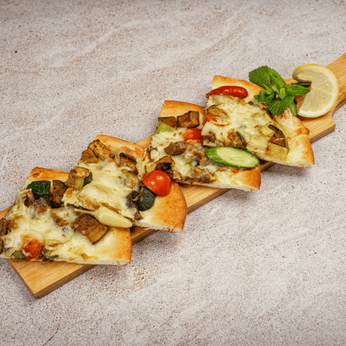 Manakish - Veggie und Käse
