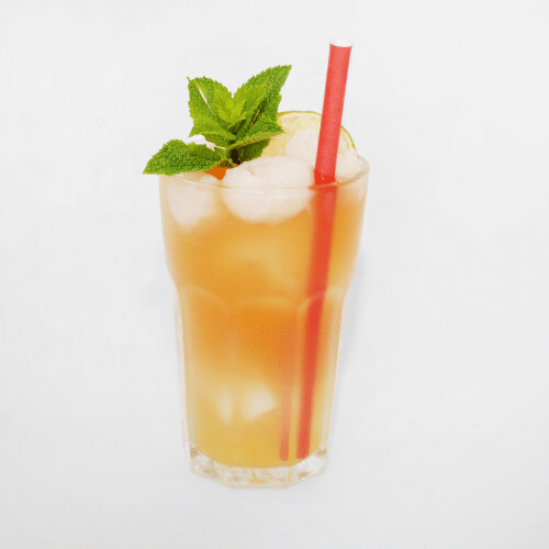 Schwarzer Lychee-Eistee 0,4l