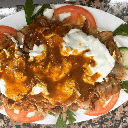 D8. Iskender Kebap [Hähnchen und Pute]