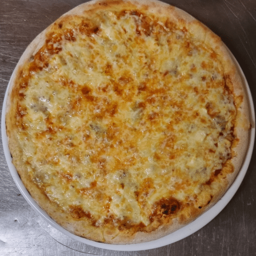 Pizza vier Käsesorten