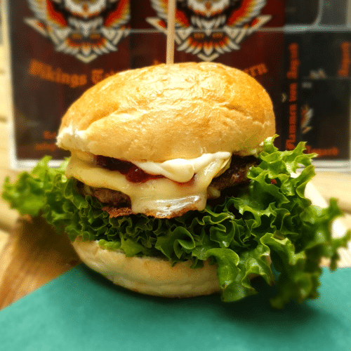 Camembert Burger