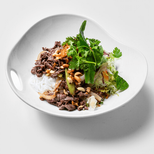 Bun Nam Bo mit mariniertem Roastbeef,