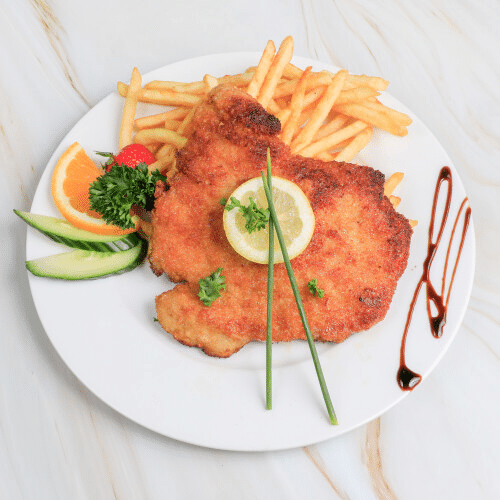Schnitzel ,Wiener Art mit Pommes Frites