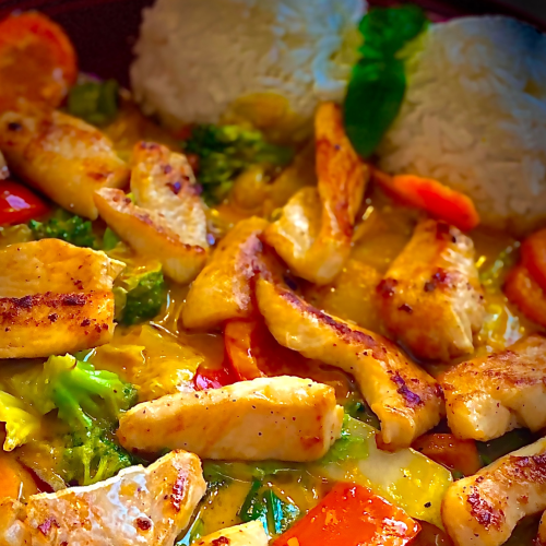 Curryreis mit Hähnchen