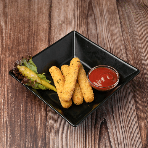 Mozzarella Sticks (4 Stück)