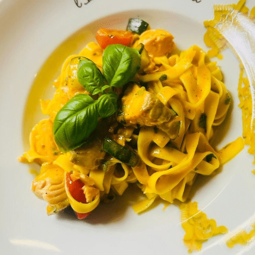 Tagliatelle Salmone