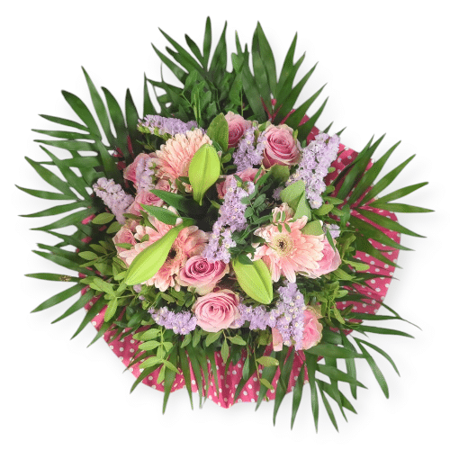 Rosafarbene Rosen mit Lavendel , romantisch, leicht und verspielt