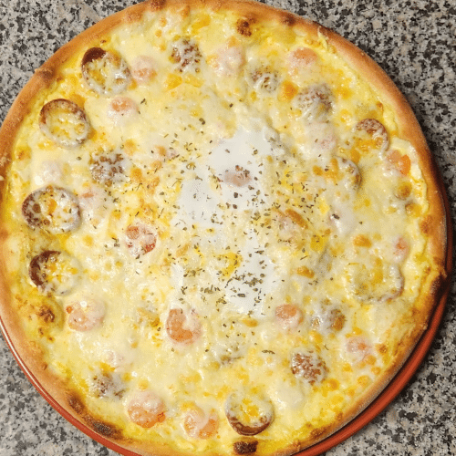 Pizza Hollandaise Sucuk