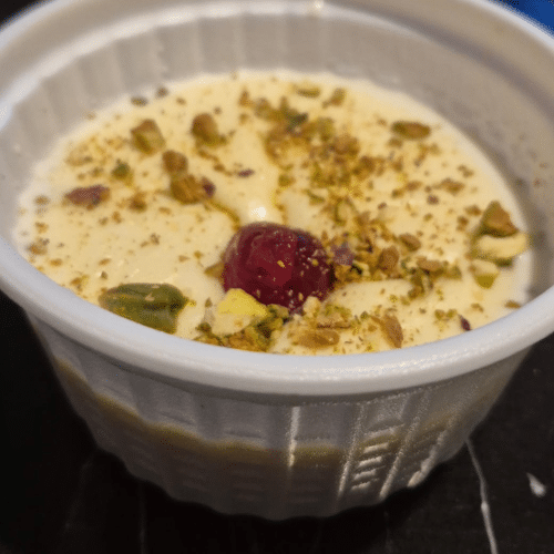 Milchreis mit pistazien