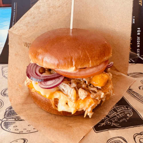 Pulled Chicken Burger - Menü