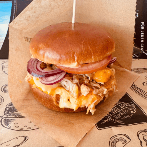 Pulled Chicken Burger