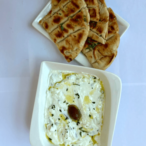 Tzatziki mit Pita-Brot