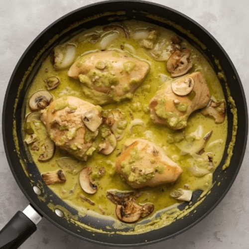 Hähnchenpfanne Oriental mit grünem Curry (scharf)