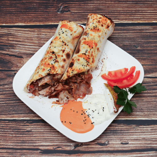 Rollo mit Hähnchenfleisch-Drehspieß