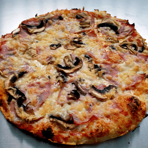 Pizza Prosciutto e Funghi