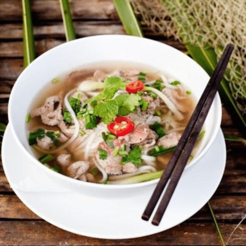 Pho Bo ( Vietnam.Nudelnsuppe )