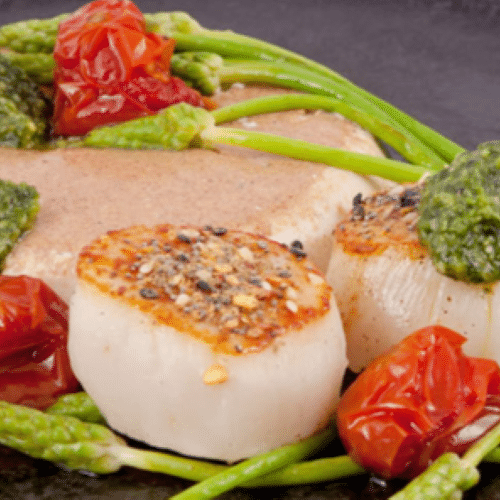 Gegrillte Jakobsmuscheln auf Tofu (4 Stück, leicht scharf)